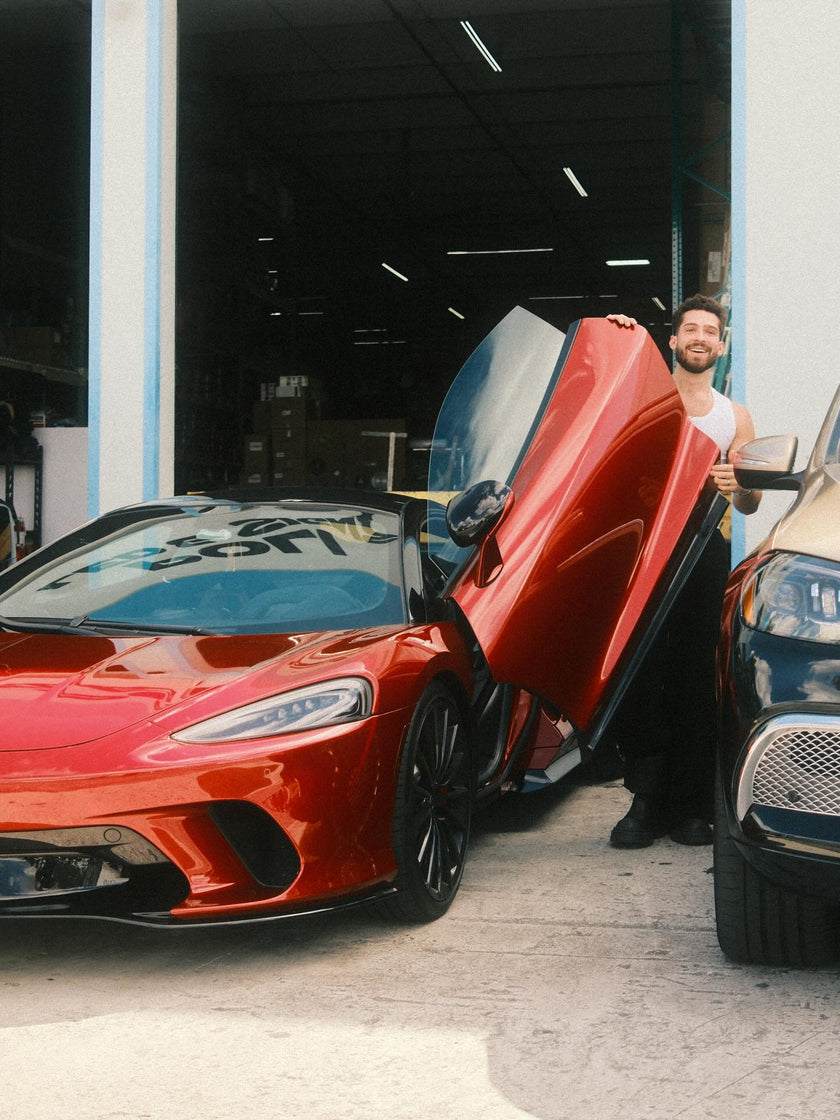 @joaoguilherme with the McLaren.