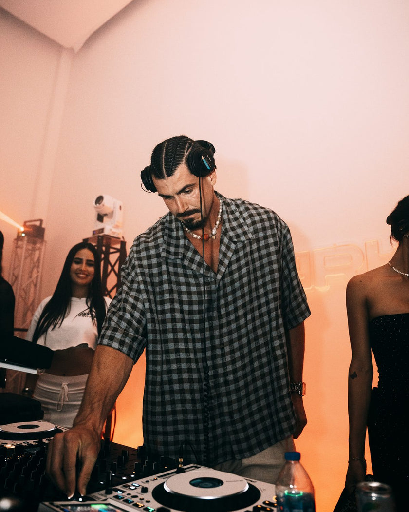 @robthebank on the decks at Ark’s Founding Night.