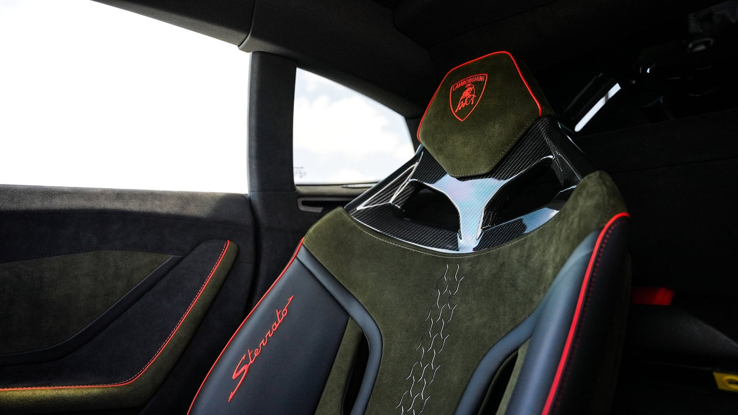Lamborghini Huracan Sterrato - Ark Exotics