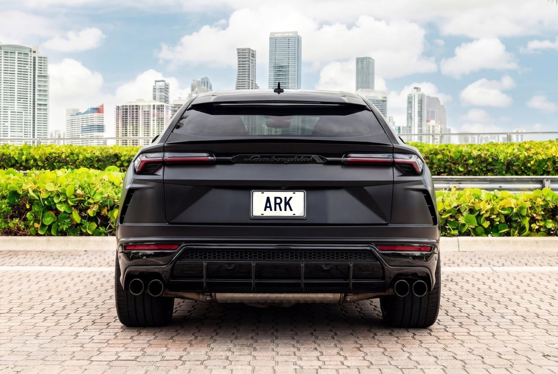 Lamborghini Urus - Ark Exotics
