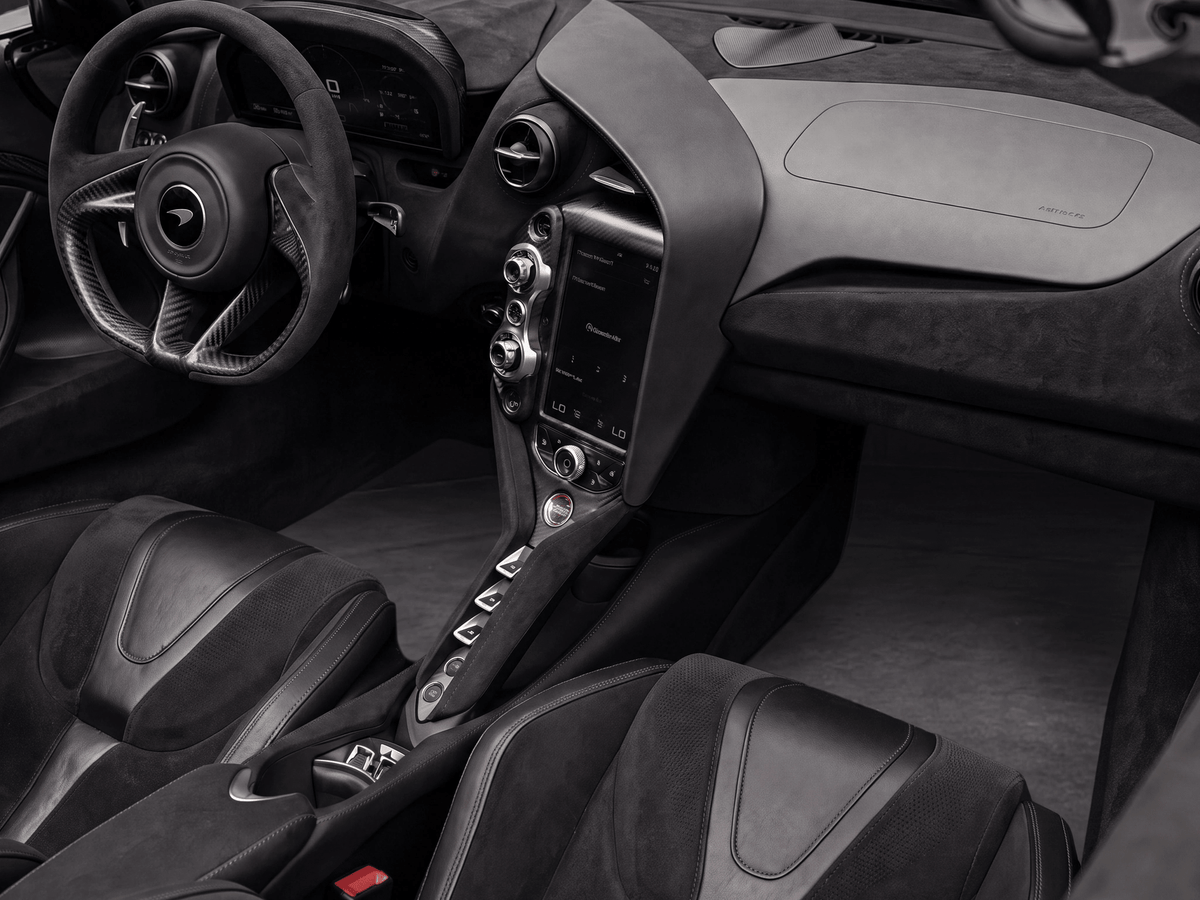 McLaren 720S Spider Convertible - Ark Drive Club