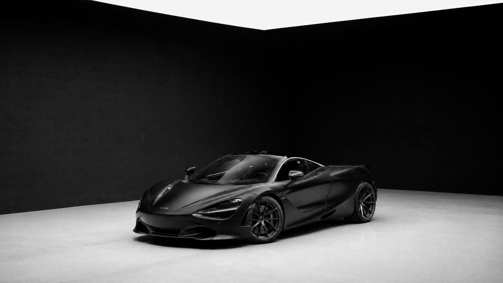 McLaren 720S Spider Convertible - Ark Drive Club