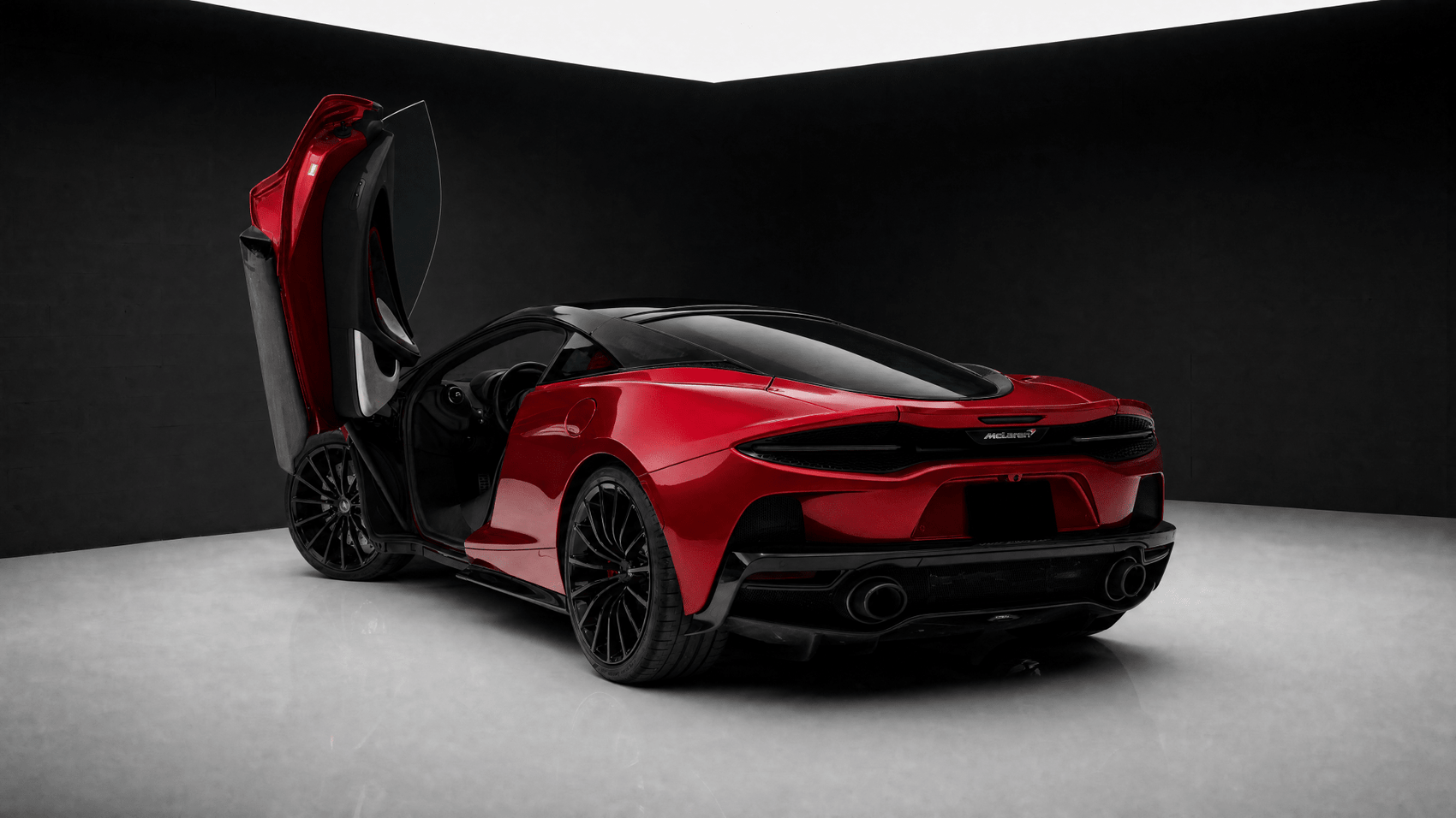McLaren GT - Ark Exotics