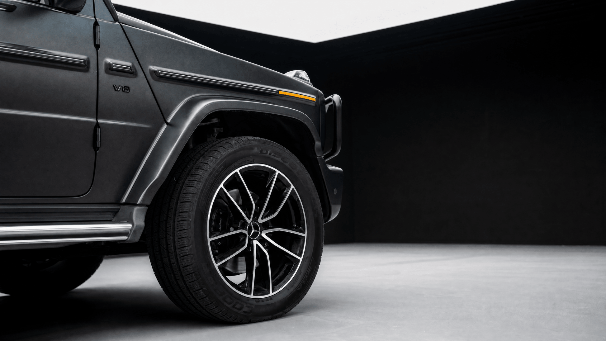 Mercedes - Benz G - Wagon Matte Black - Ark Exotics
