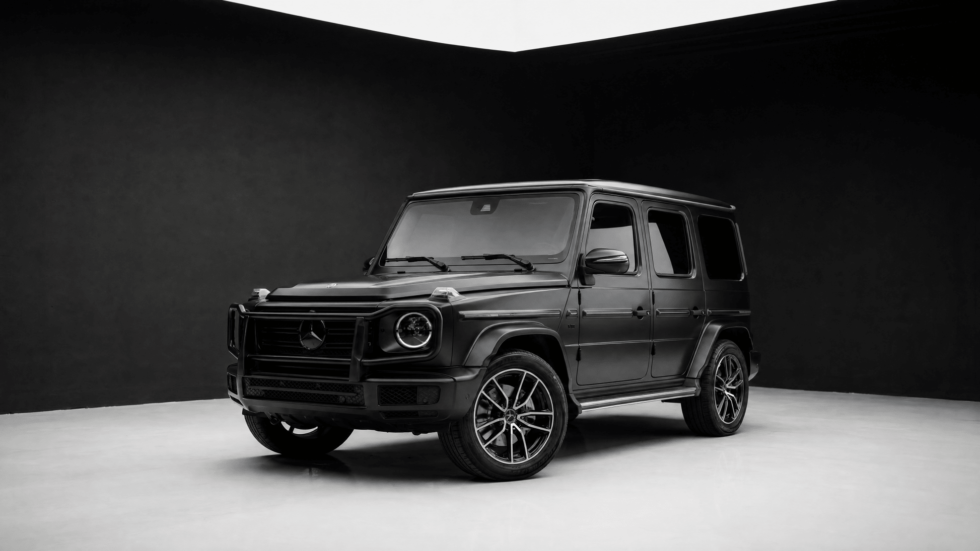Mercedes - Benz G - Wagon Matte Black - Ark Exotics