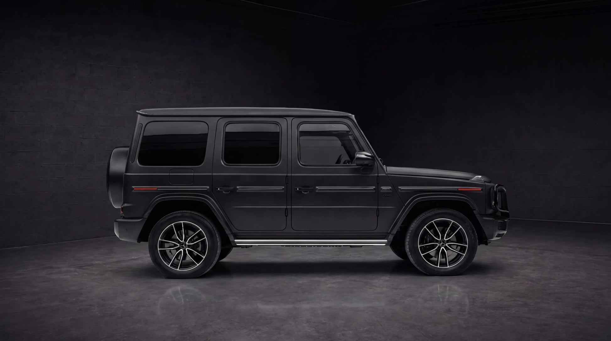 Mercedes-Benz G550 - Ark Drive Club