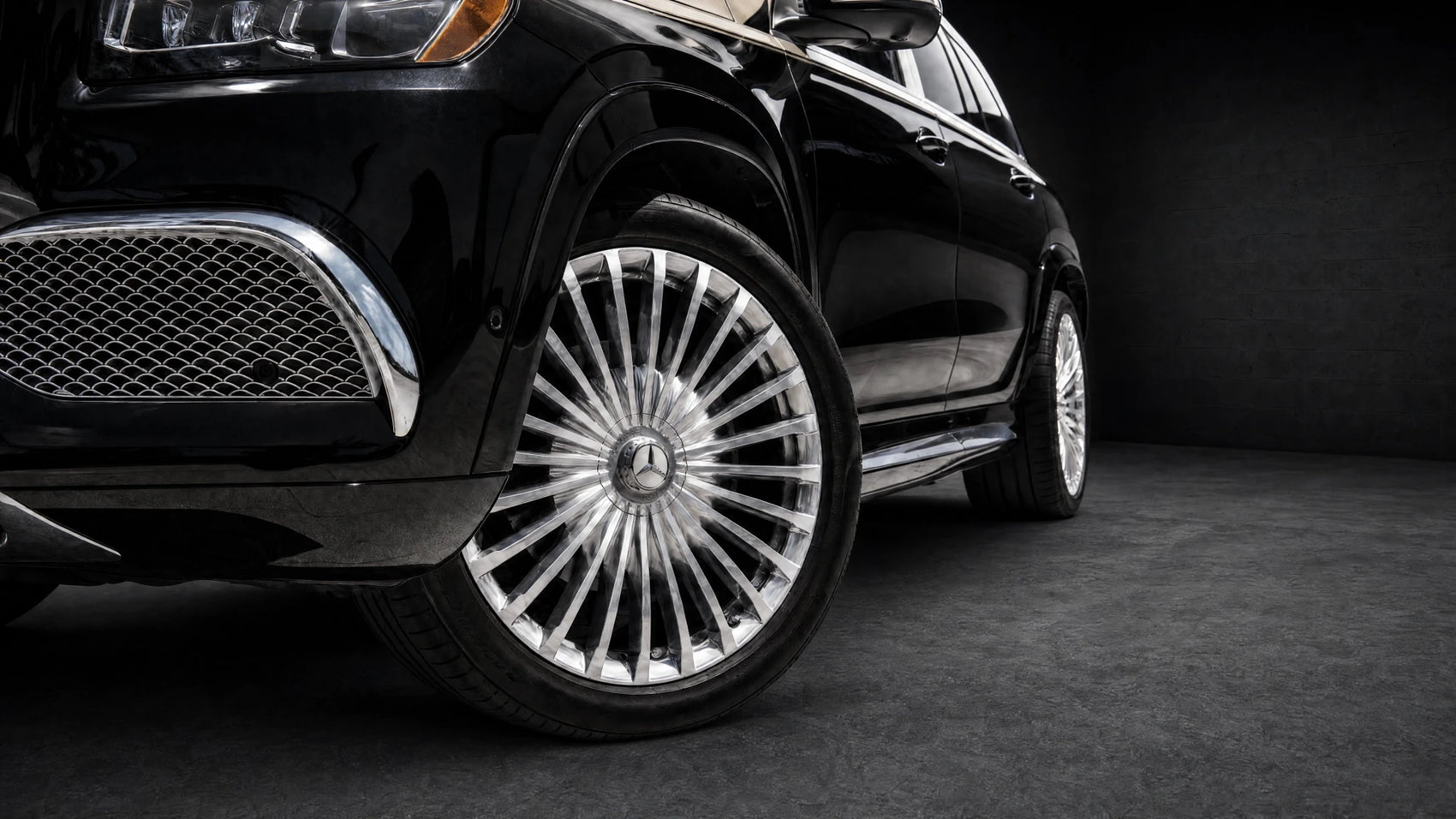 Mercedes-Benz Maybach GLS 600 - Ark Drive Club