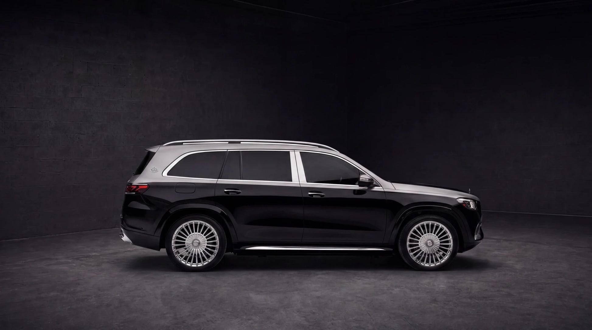 Mercedes-Benz Maybach GLS 600 - Ark Drive Club