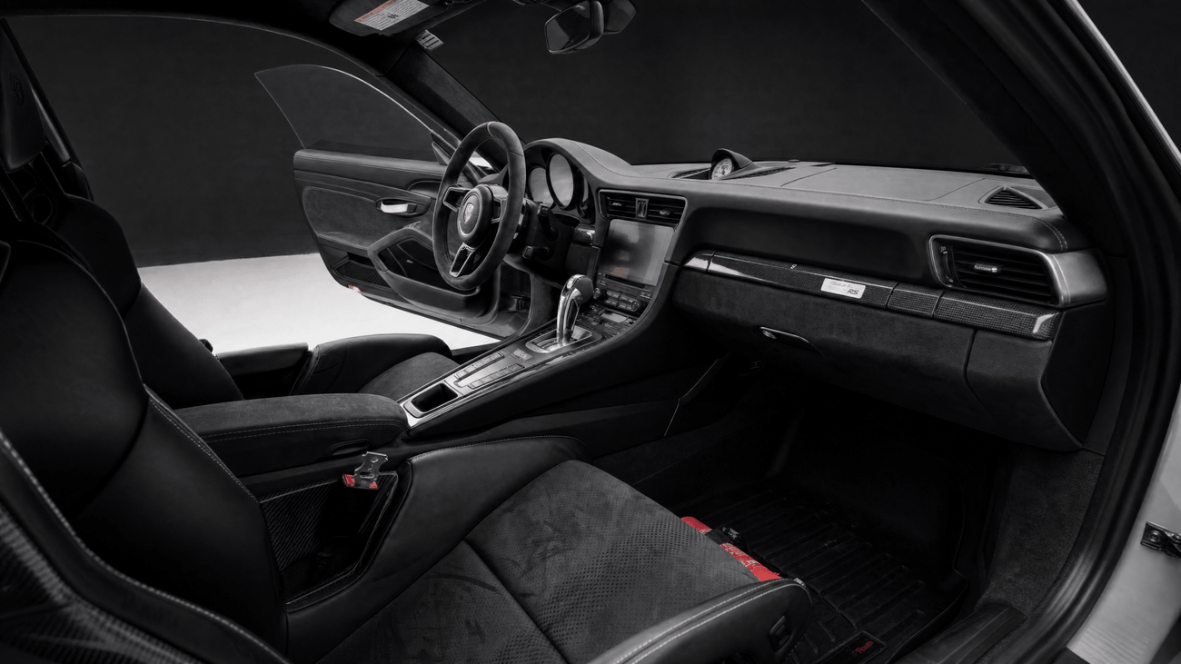 Porsche 911 GT3 RS 991.2 Weissach Package for rent in Miami