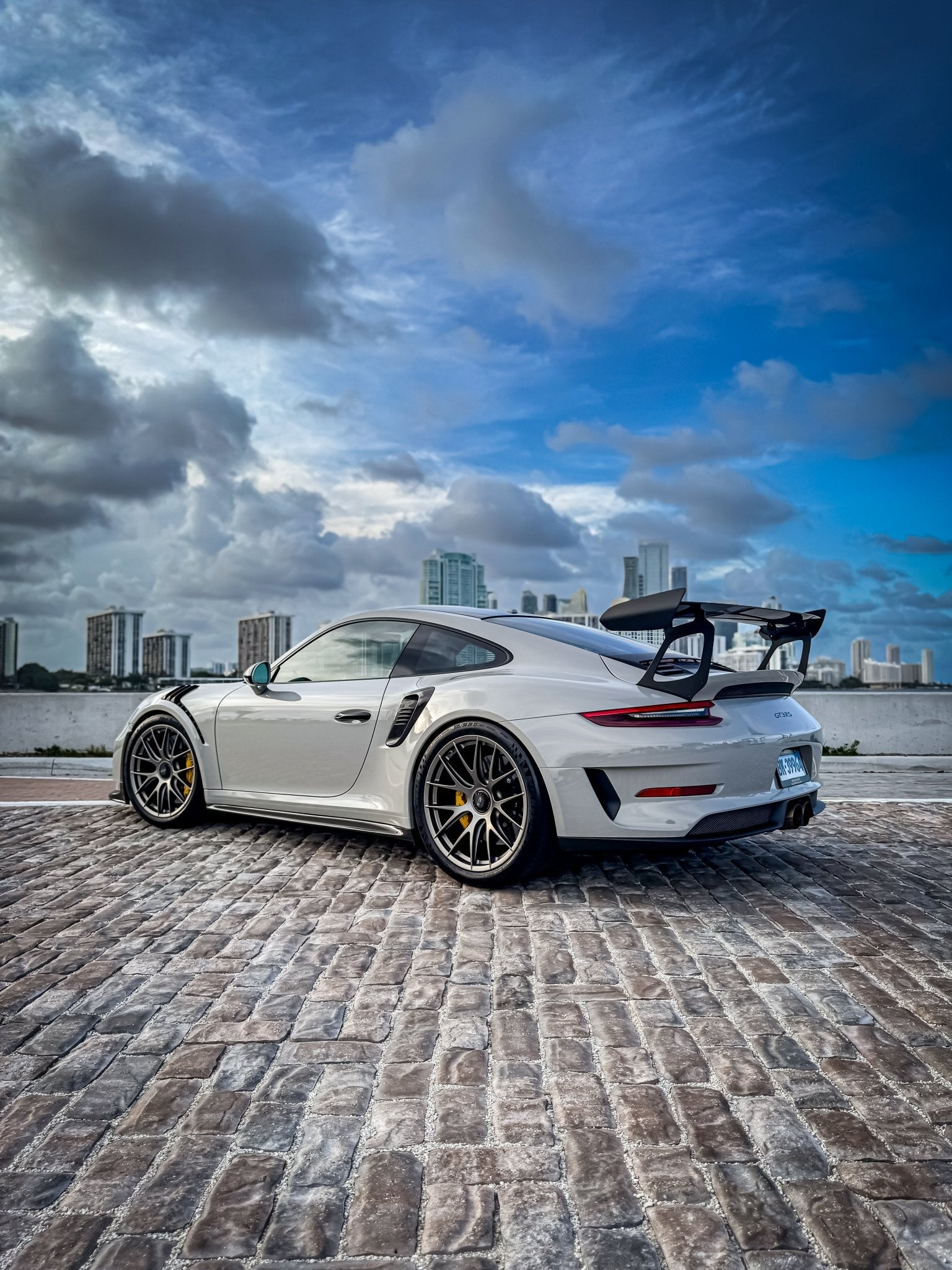 Porsche 911 GT3RS Weissach Package - Ark Exotics