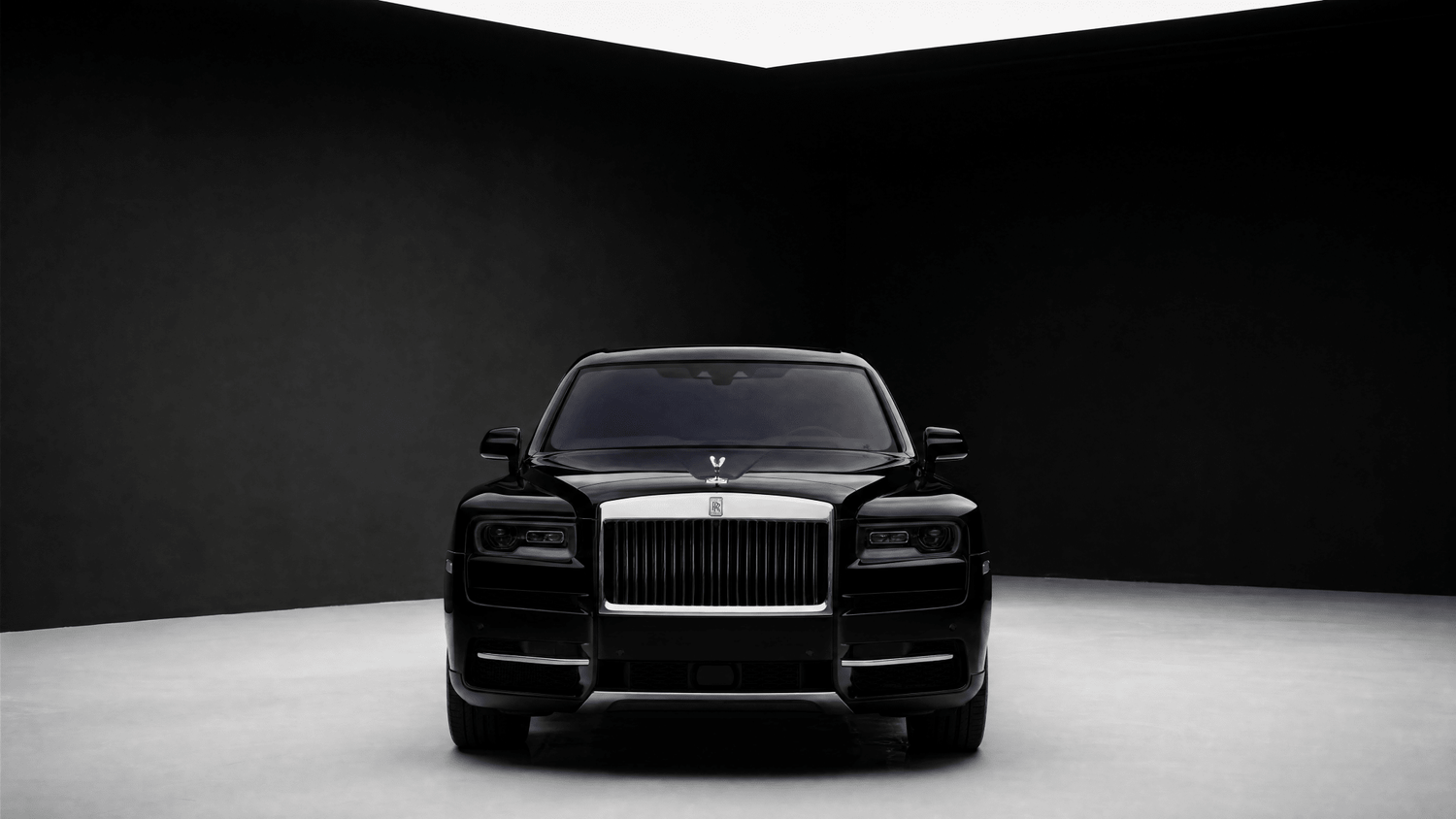 Rolls-Royce Cullinan rental in Miami